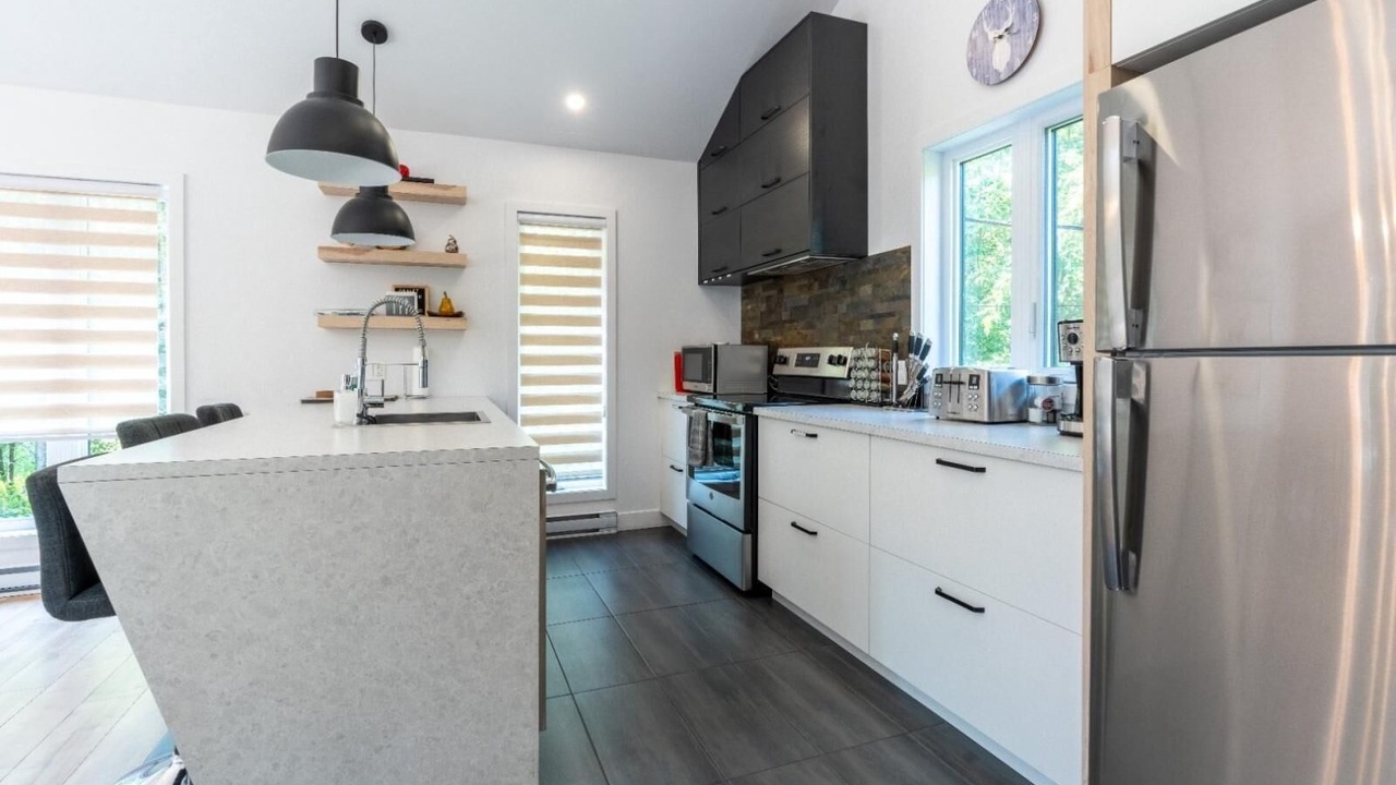 Photo of Kitchen in Saint-Alphonse-Rodriguez