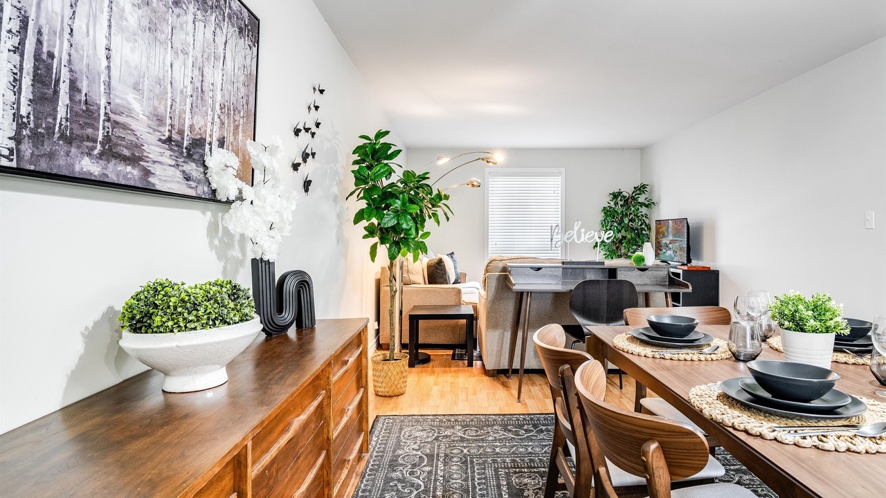 Photo of Livingroom in Leamington