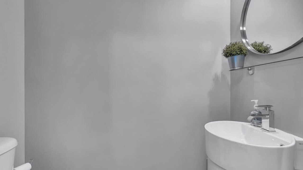 Photo of Bedroom in Communaute-Urbaine-de-l'Outaouais