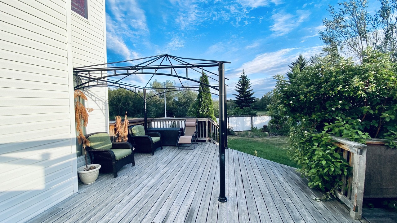 Photo of Patio Balcony in Northeast Edmonton