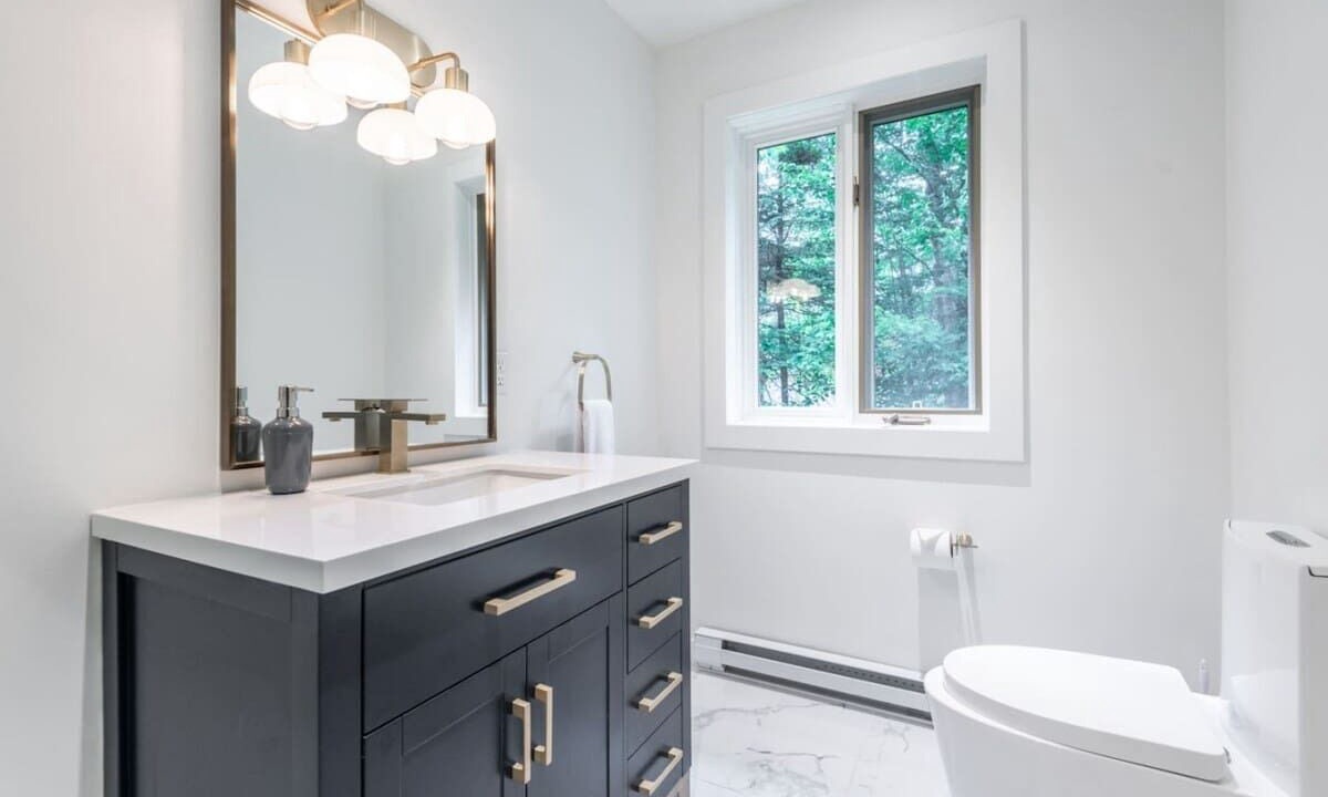 Photo of Bathroom in Lac-Superieur
