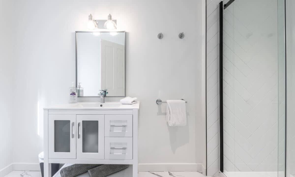 Photo of Bathroom in Lac-Superieur