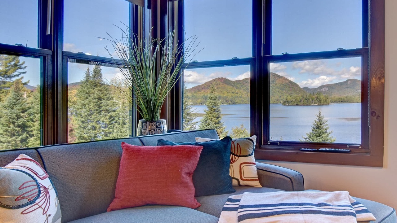 Photo of Livingroom in Lac Superieur Village
