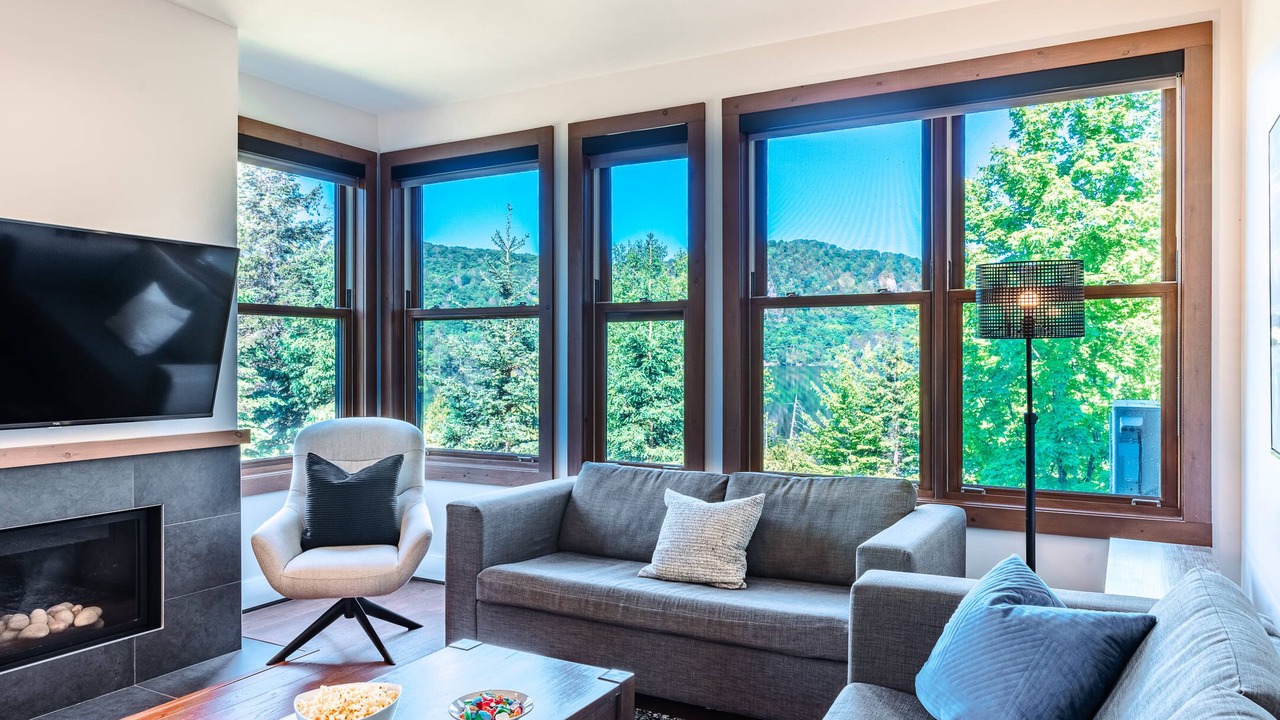 Photo of Livingroom in Lac Superieur Village