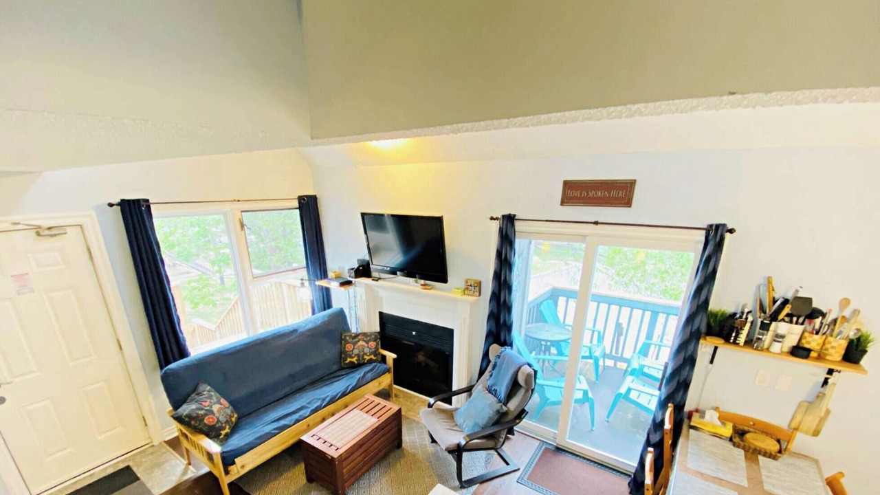 Photo of Livingroom in Craigleith