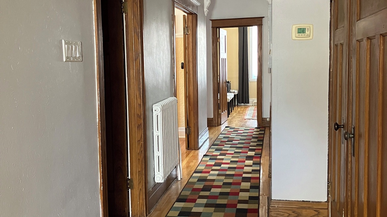 Photo of Others in Cote-Des-Neiges—Notre-Dame-De-Grace
