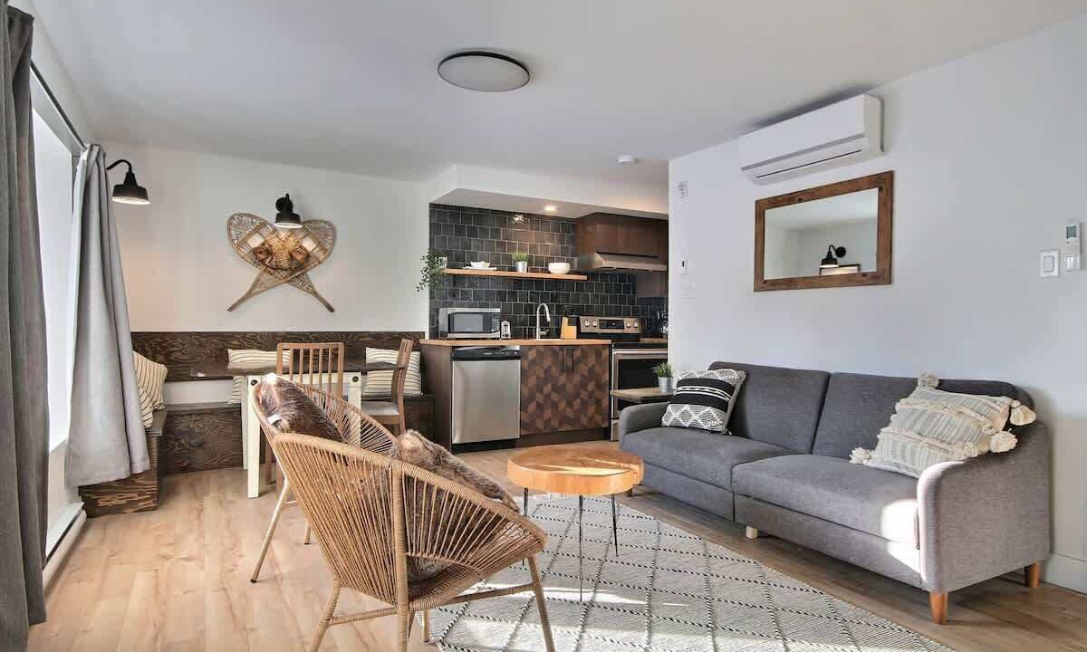Photo of Livingroom in Old Quebec