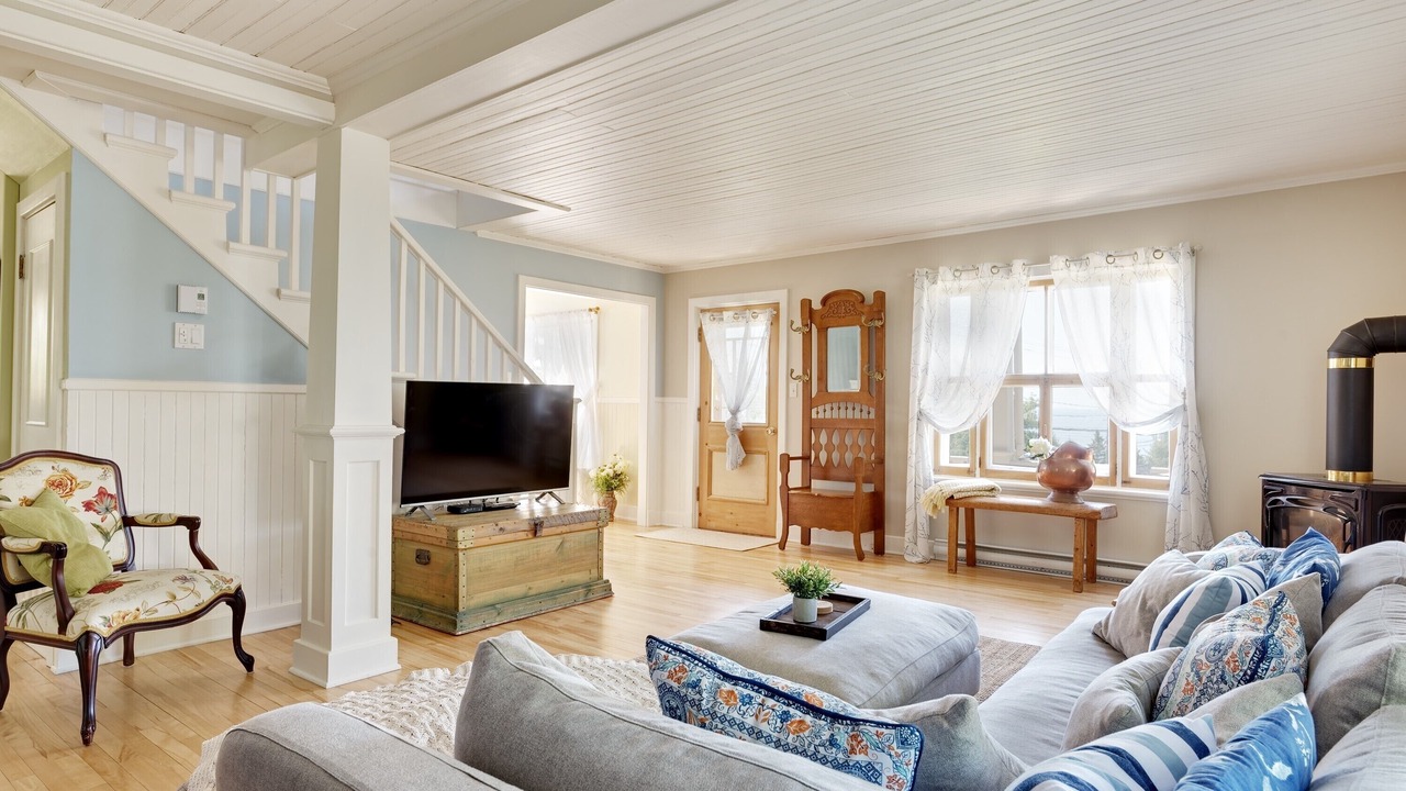 Photo of Livingroom in Saint Irenee