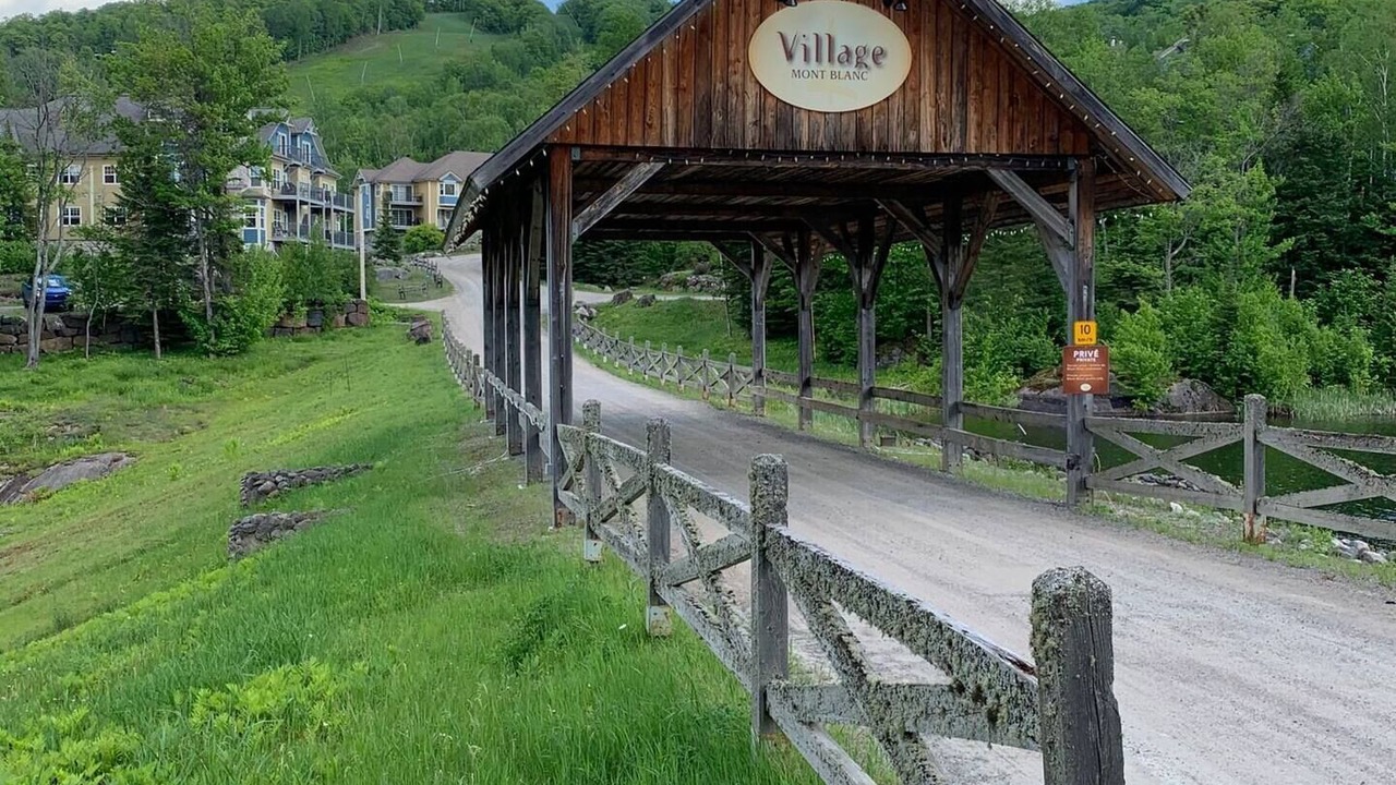 Photo of Others in Saint-Faustin-Lac-Carre