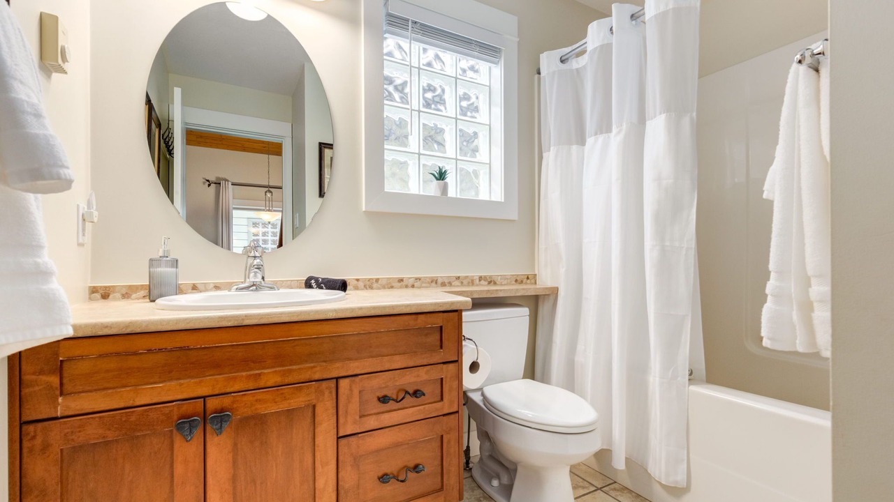 Photo of Bathroom in Regional District of Nanaimo