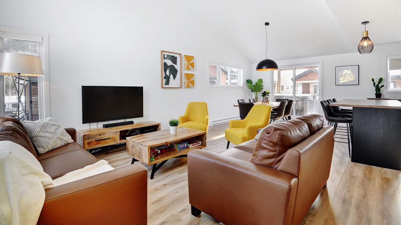 Photo of Livingroom in Stoneham