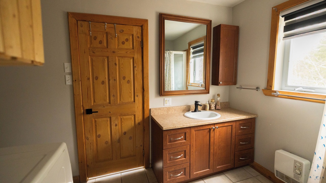 Photo of Bathroom in Chertsey