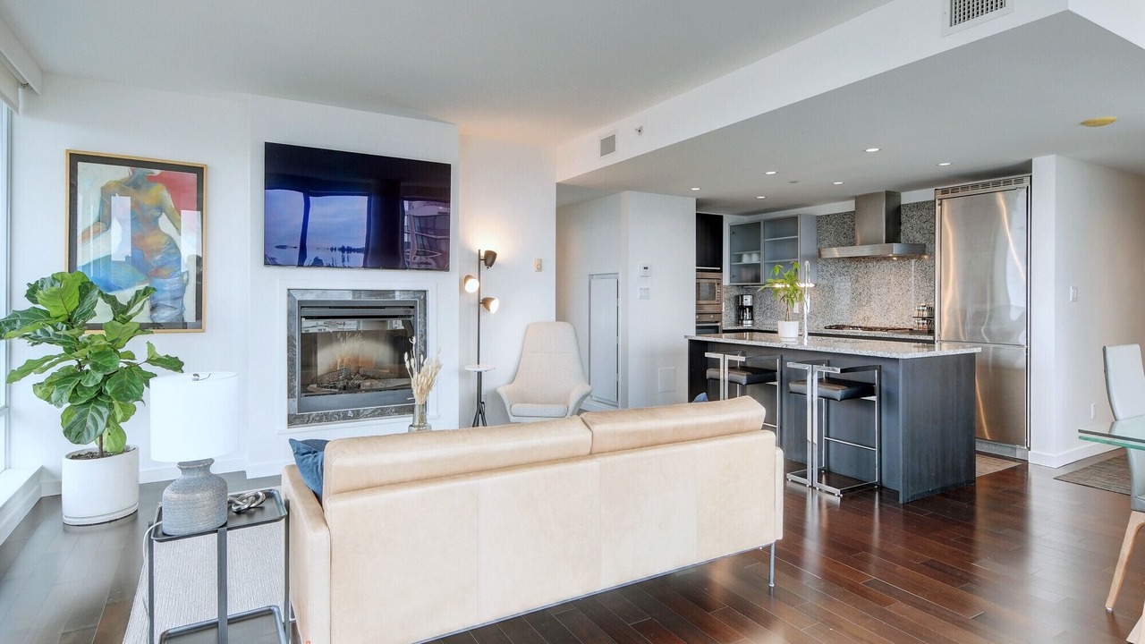 Photo of Livingroom in Downtown Victoria