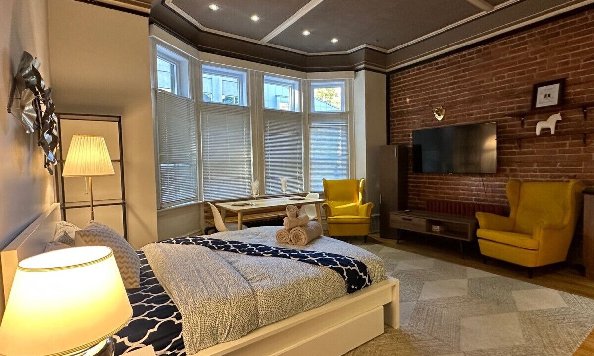 Photo of Bedroom in Shaughnessy Village