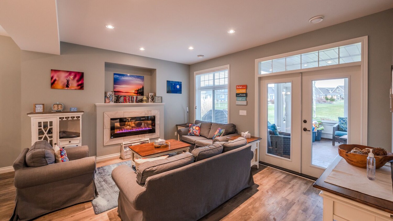 Photo of Livingroom in Okanagan-Similkameen