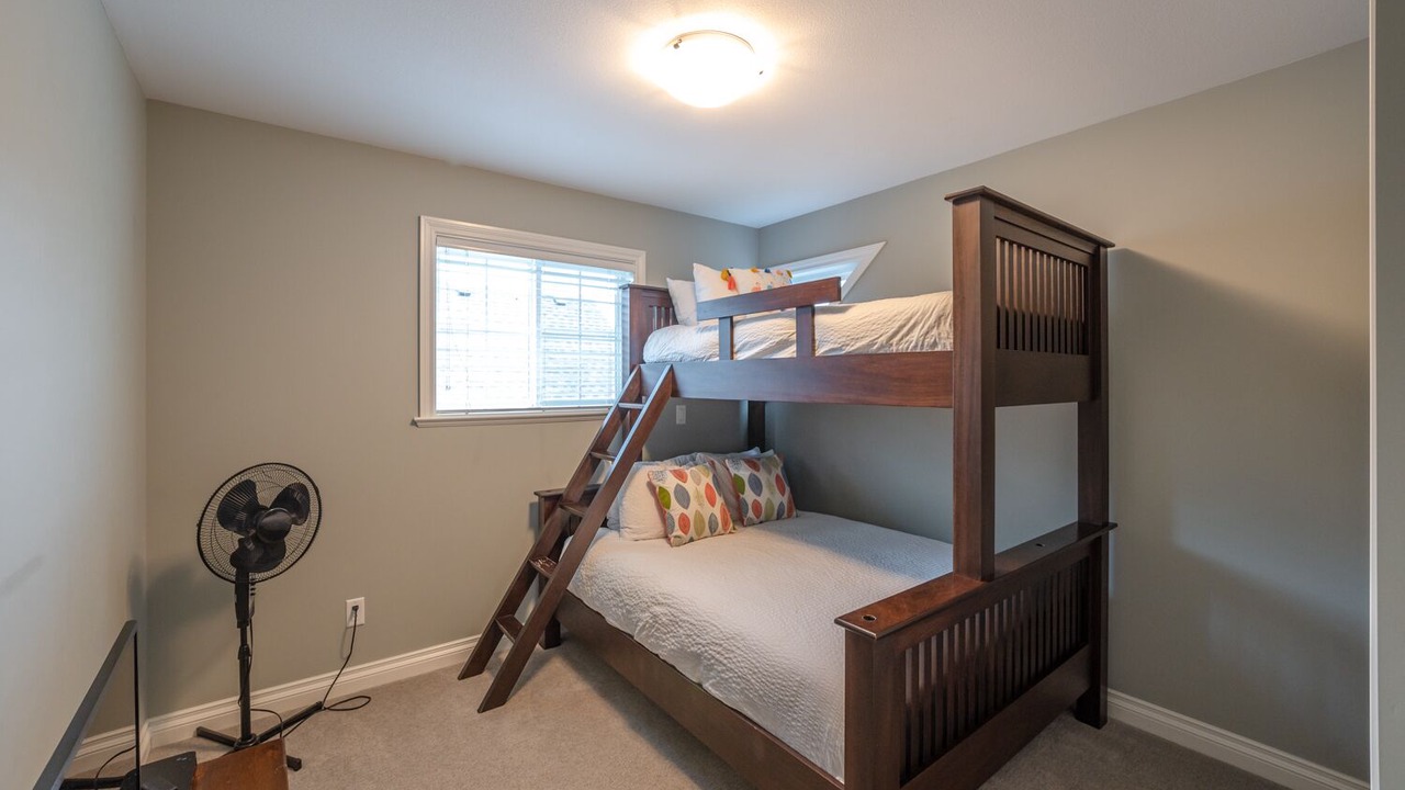 Photo of Bedroom in Okanagan-Similkameen