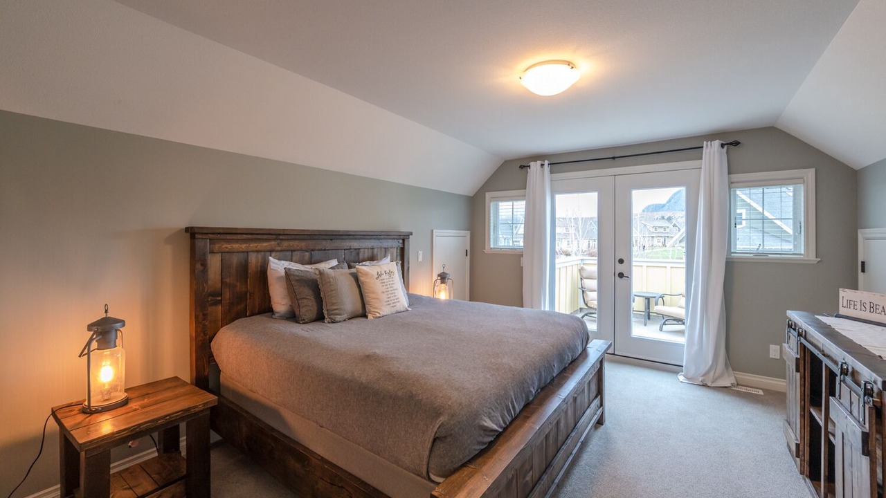 Photo of Bedroom in Okanagan-Similkameen