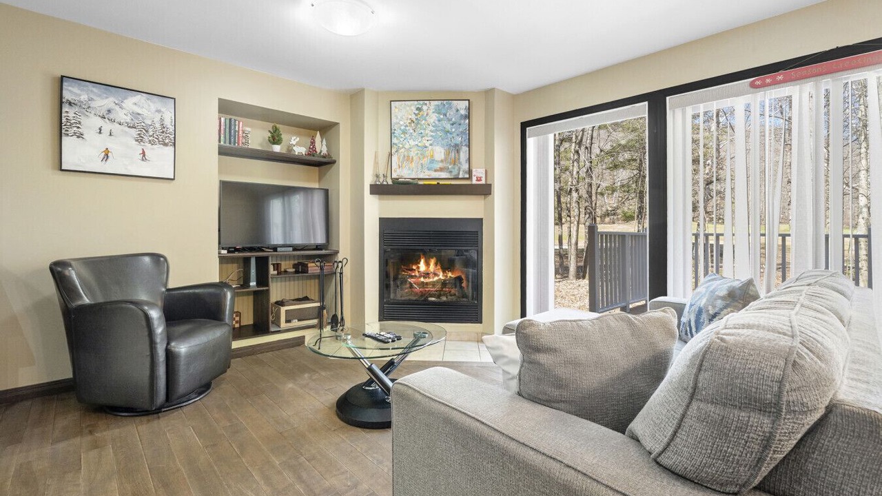 Photo of Livingroom in Mont-Tremblant