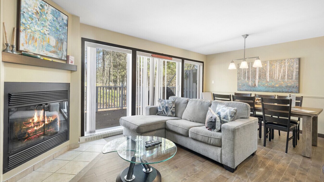 Photo of Livingroom in Mont-Tremblant