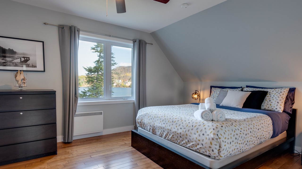 Photo of Bedroom in Saint-Faustin-Lac-Carre