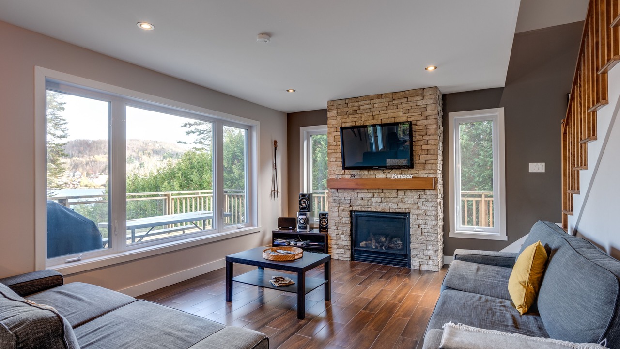 Photo of Livingroom in Saint-Faustin-Lac-Carre