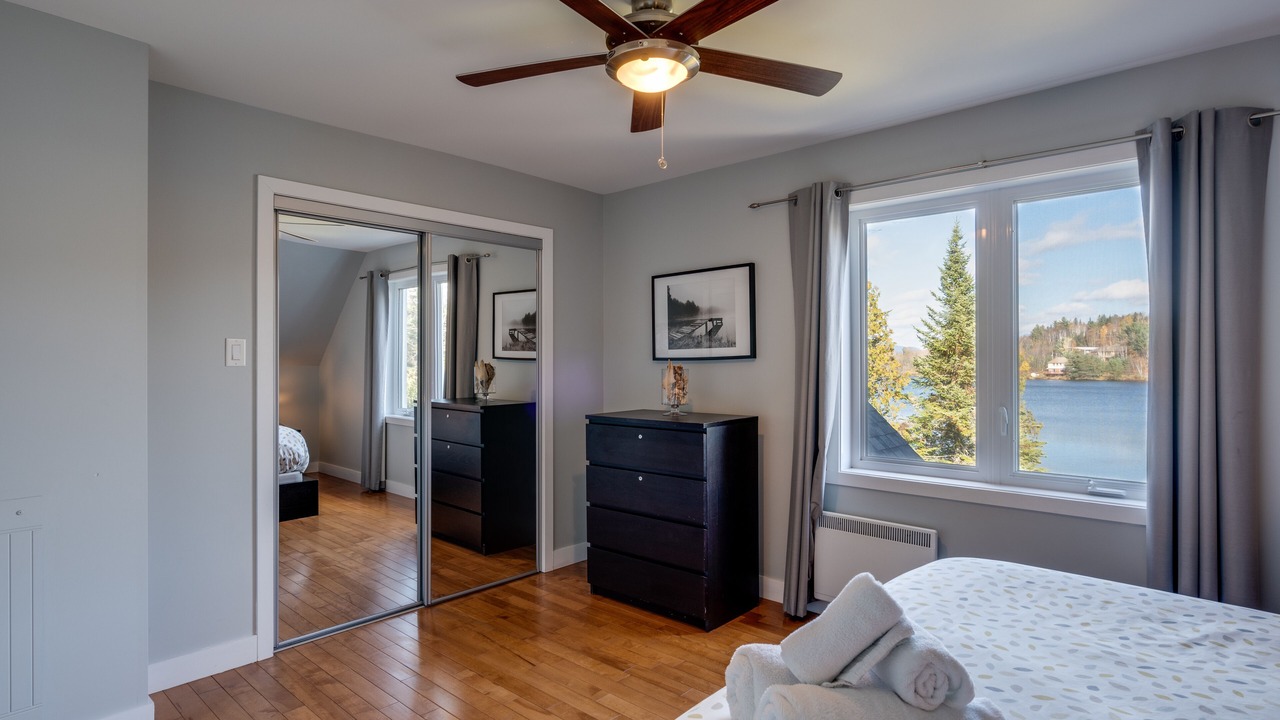 Photo of Bedroom in Saint-Faustin-Lac-Carre