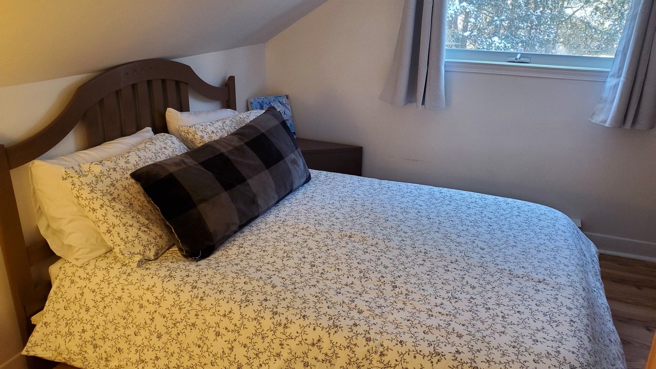 Photo of Bedroom in St-Adolphe-d'Howard