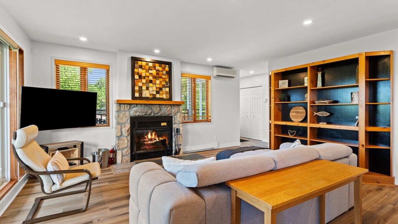 Photo of Livingroom in Mont-Tremblant