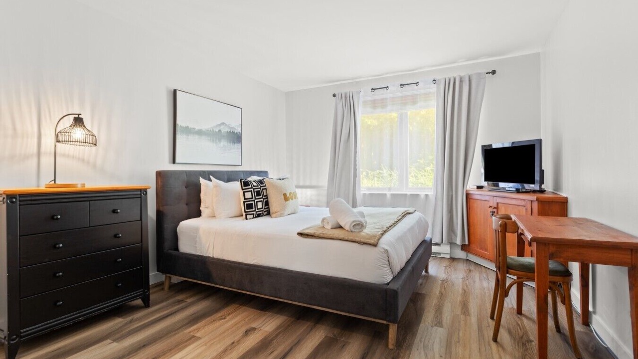 Photo of Bedroom in Mont-Tremblant