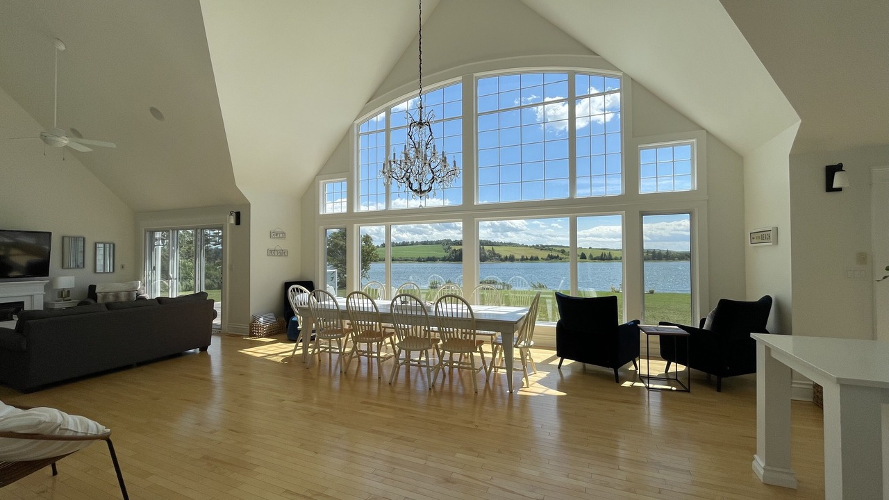 Photo of Livingroom in French River