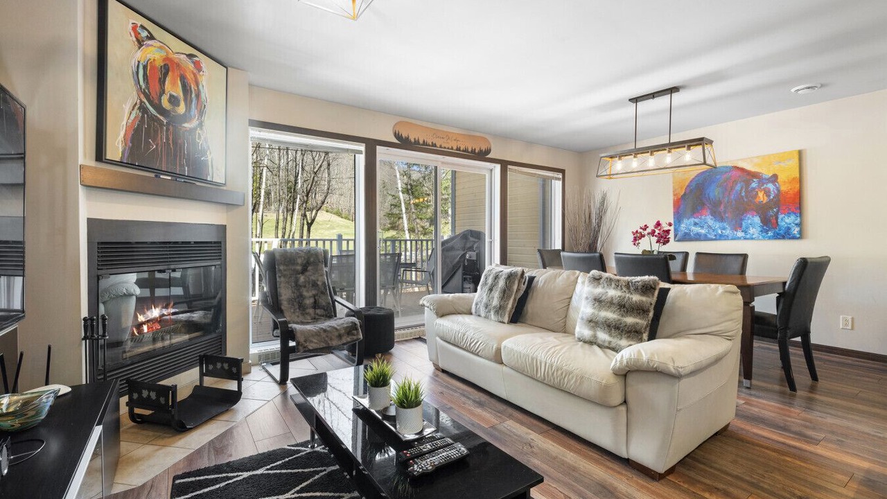 Photo of Livingroom in Mont-Tremblant