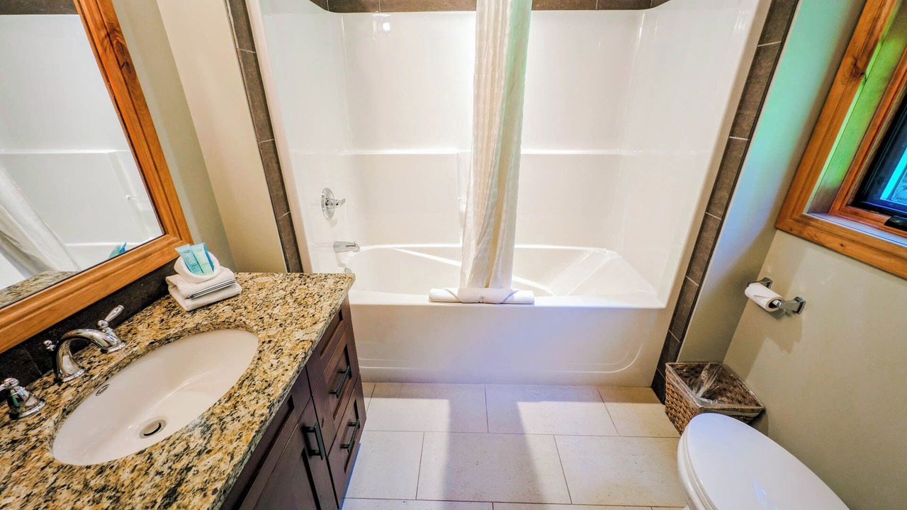 Photo of Bathroom in Golden