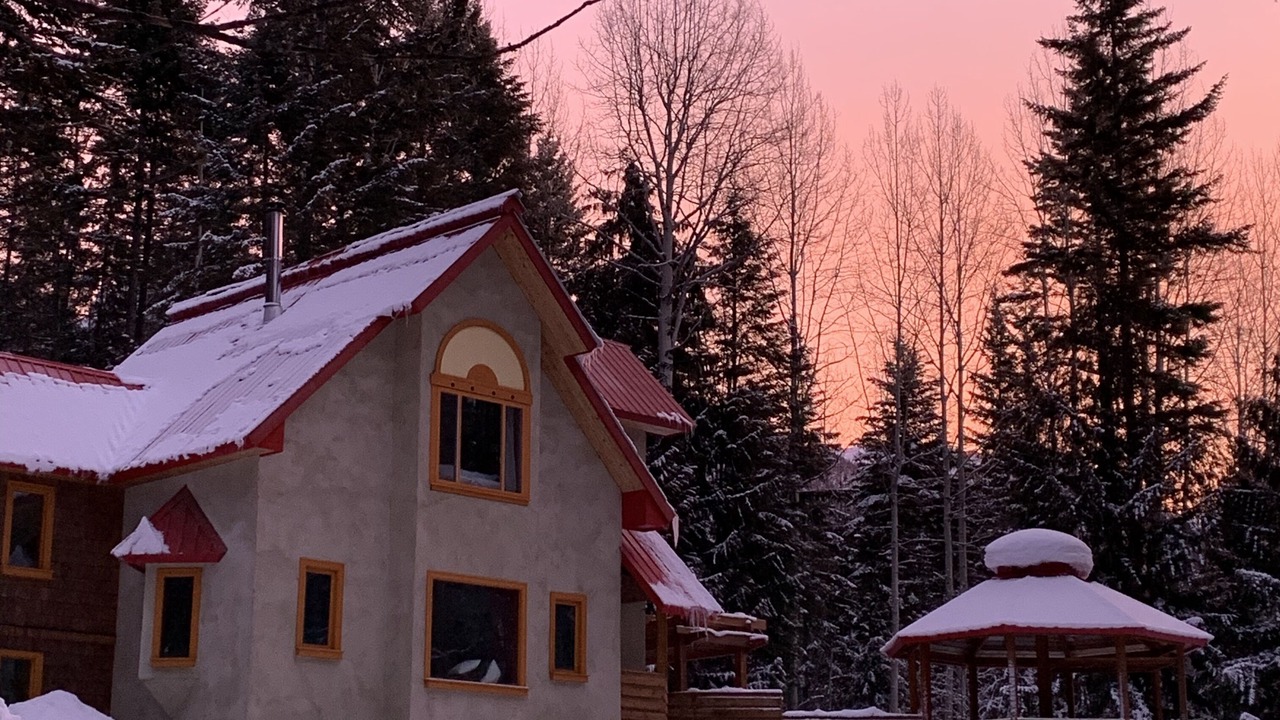 Photo of Outdoor in Golden