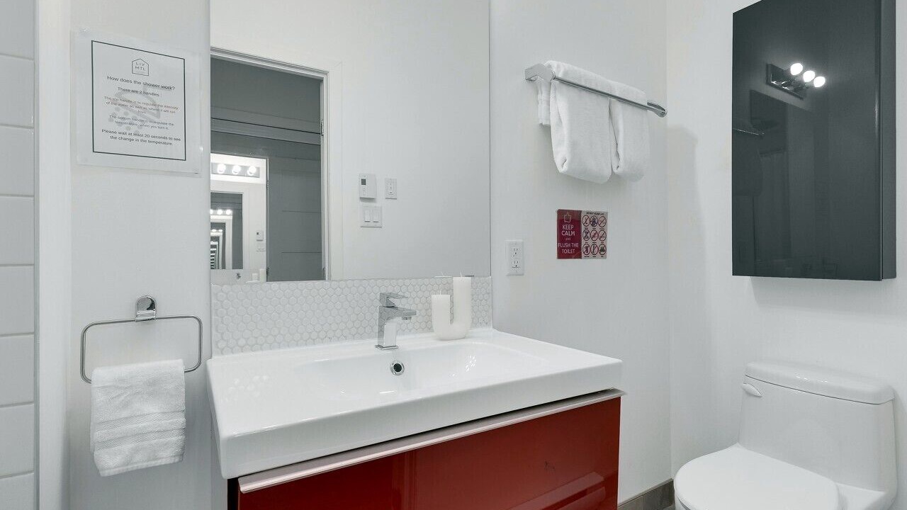Photo of Bathroom in Downtown Montreal