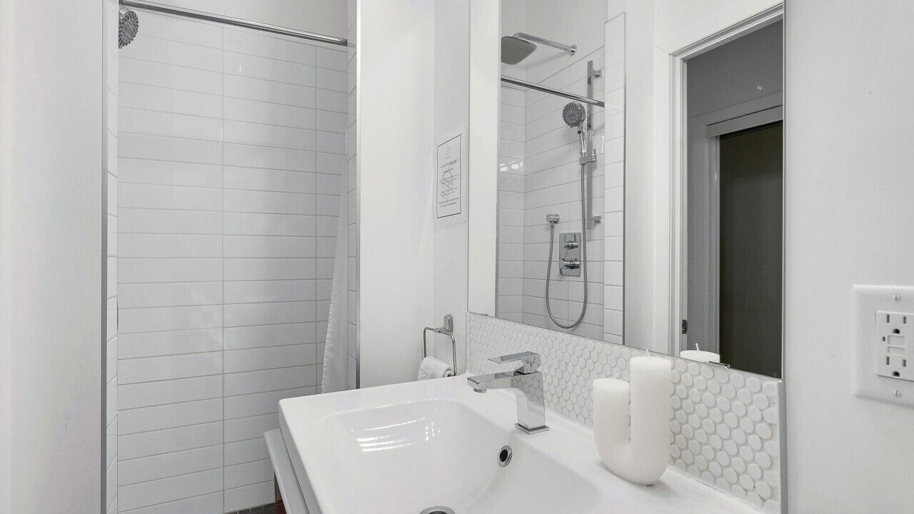 Photo of Bathroom in Downtown Montreal