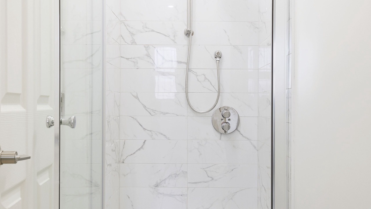 Photo of Bathroom in La Petite-Patrie