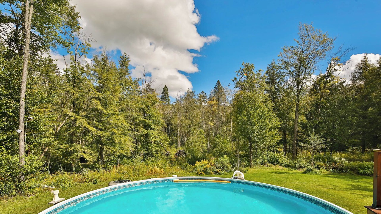 Photo of Outdoor in Mille-Isles