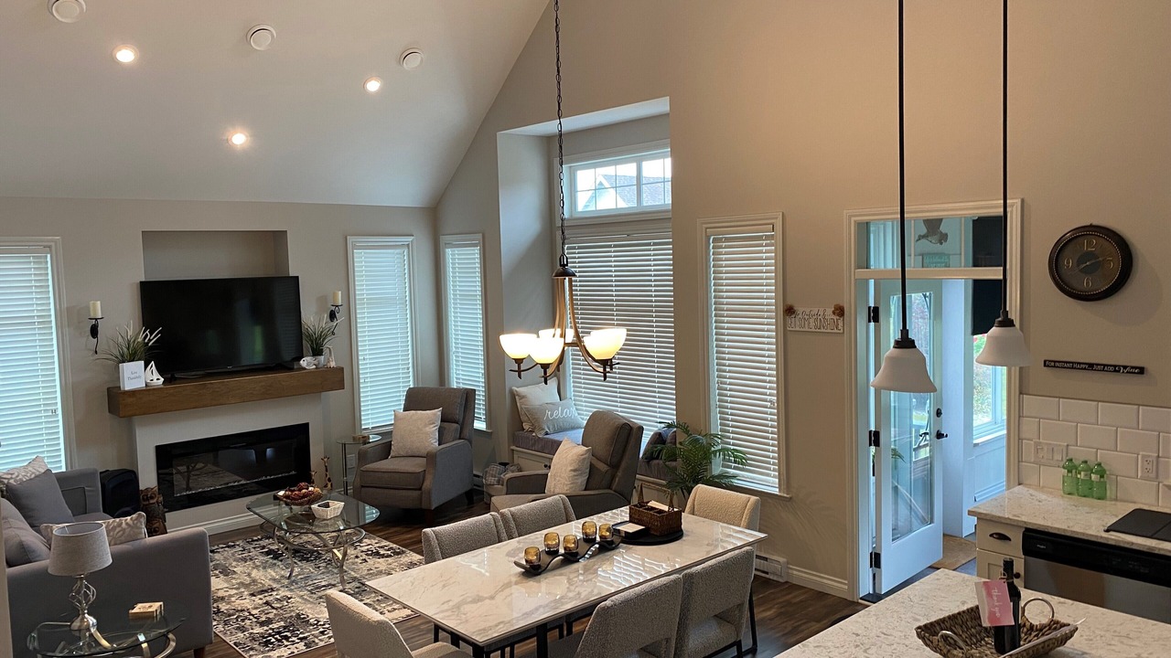 Photo of Livingroom in Okanagan-Similkameen
