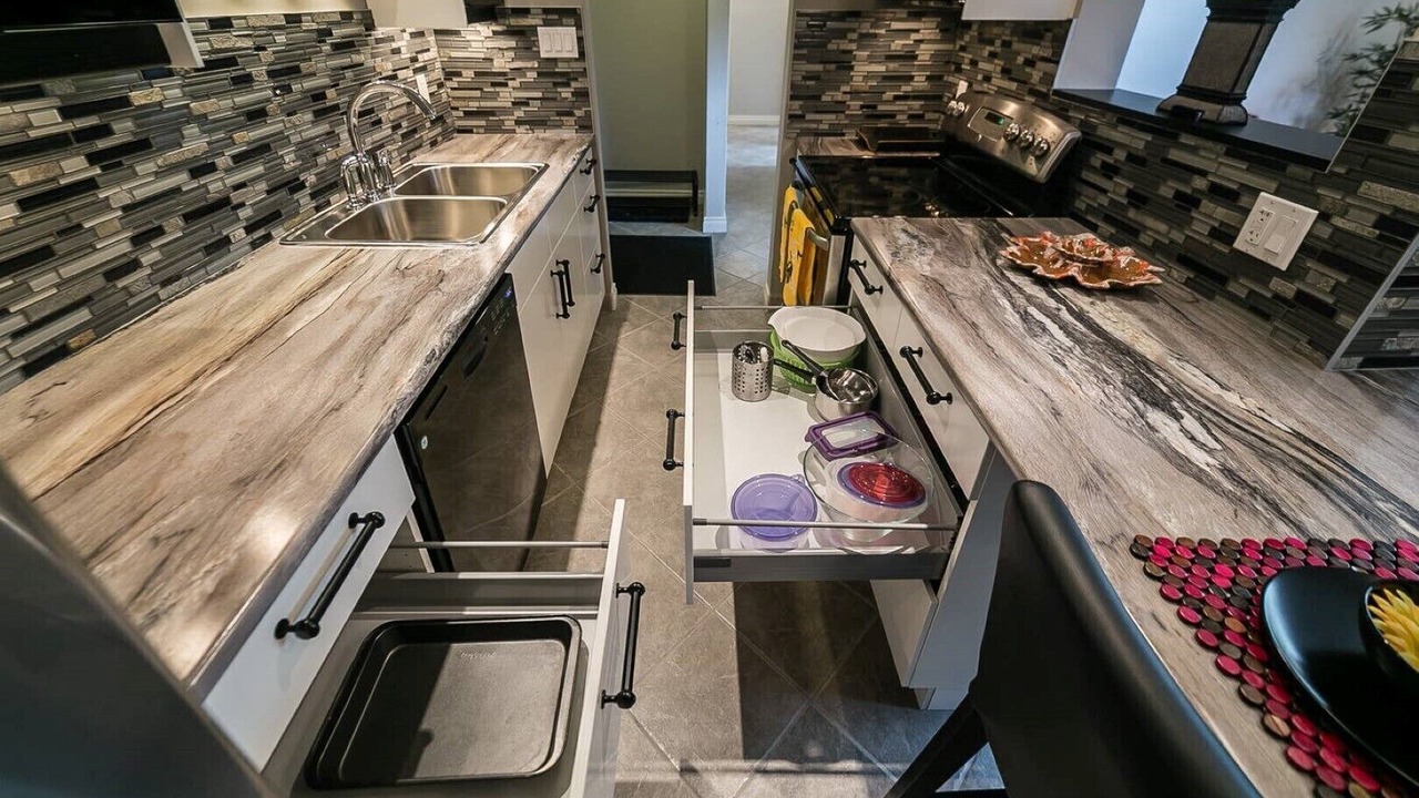 Photo of Kitchen in Jasper Place