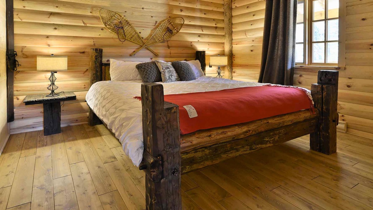 Photo of Bedroom in La Malbaie