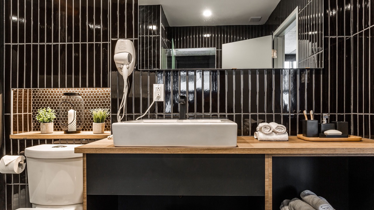 Photo of Bathroom in Shaughnessy Village