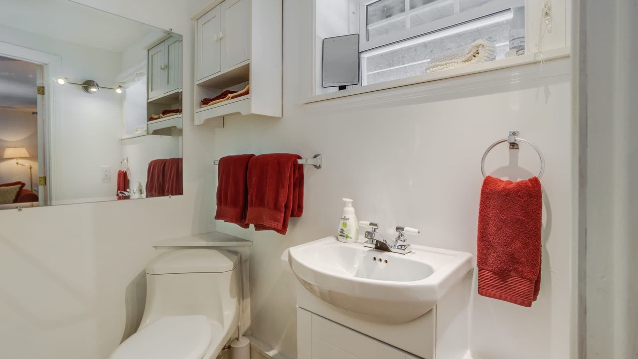 Photo of Bathroom in Lac-Brome