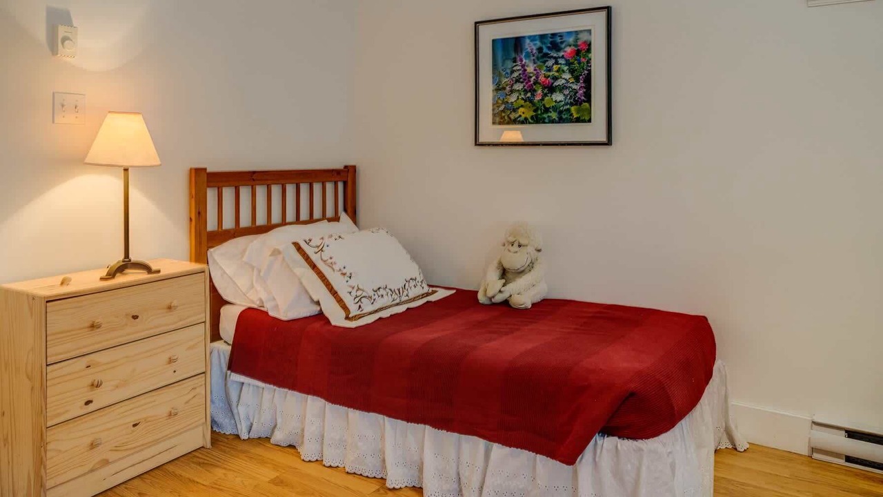 Photo of Bedroom in Lac-Brome