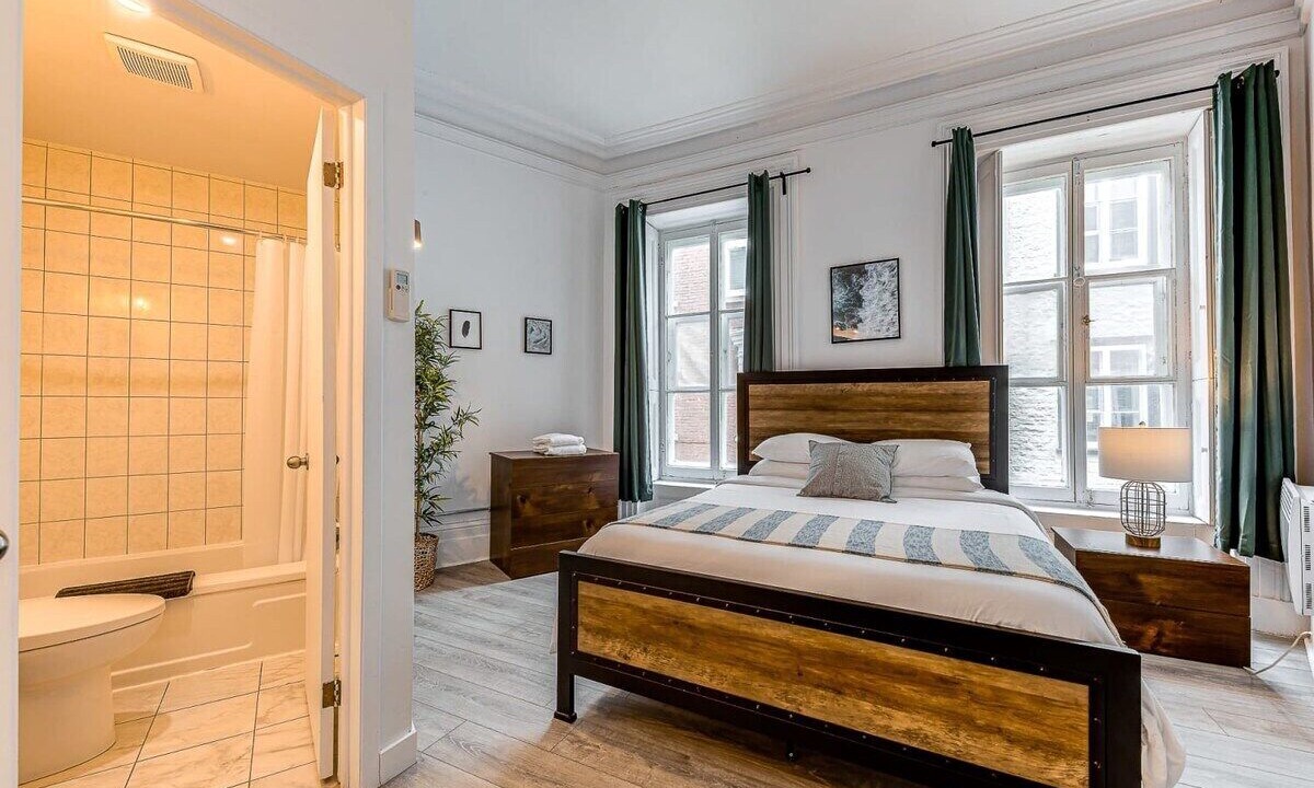 Photo of Bedroom in Old Quebec
