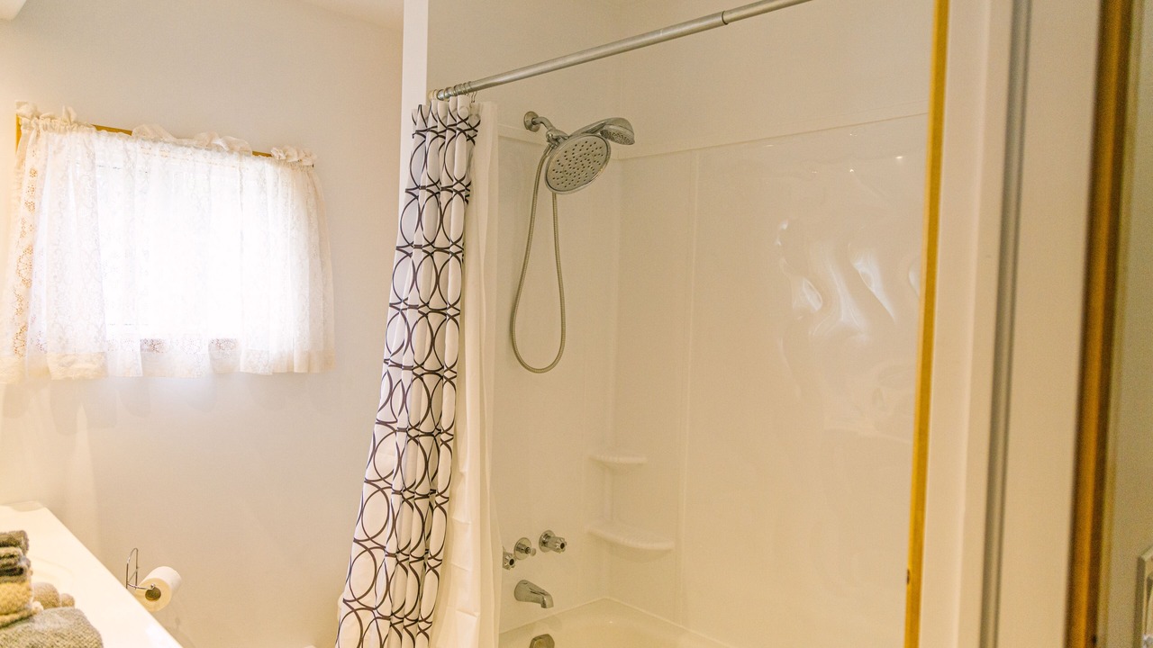 Photo of Bathroom in Coleman