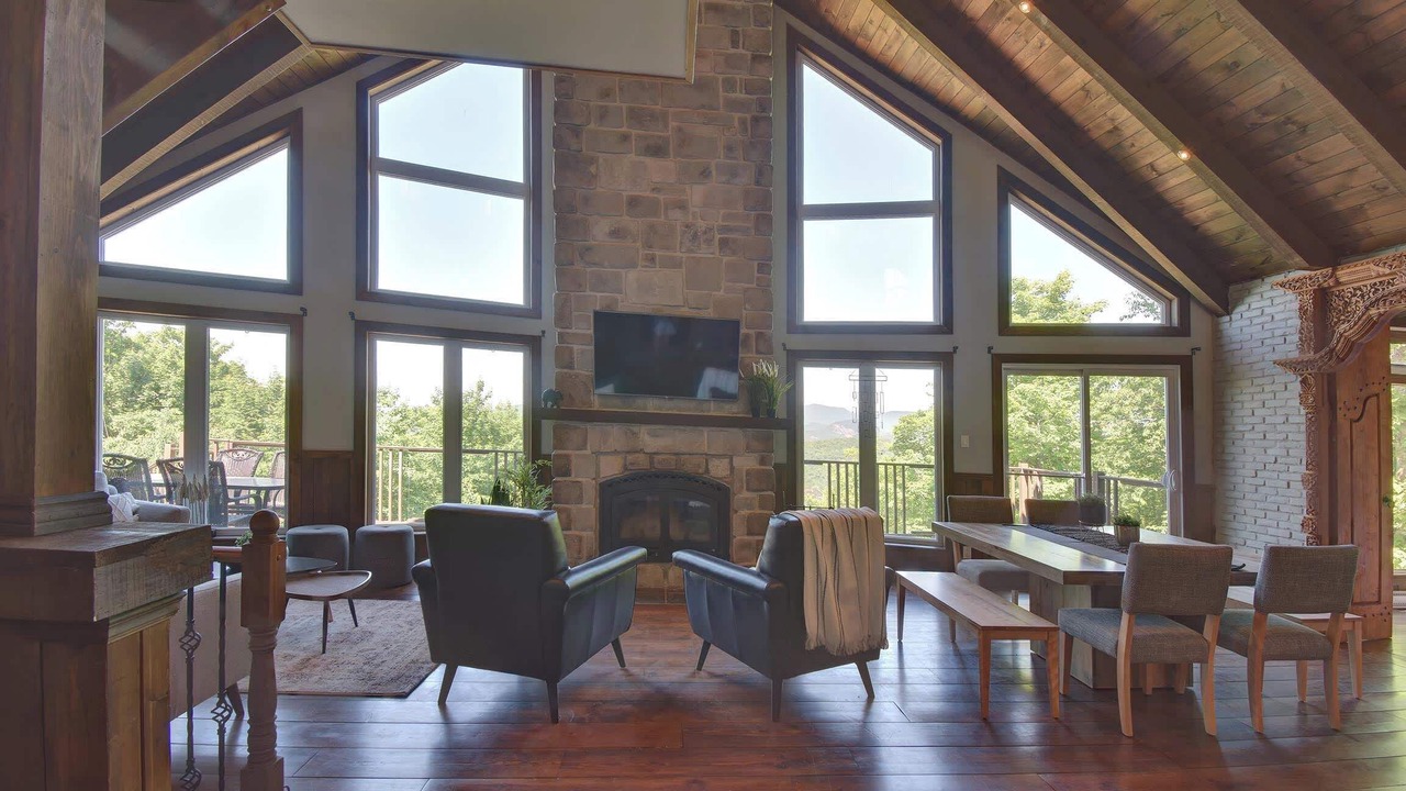 Photo of Livingroom in Lac-Superieur