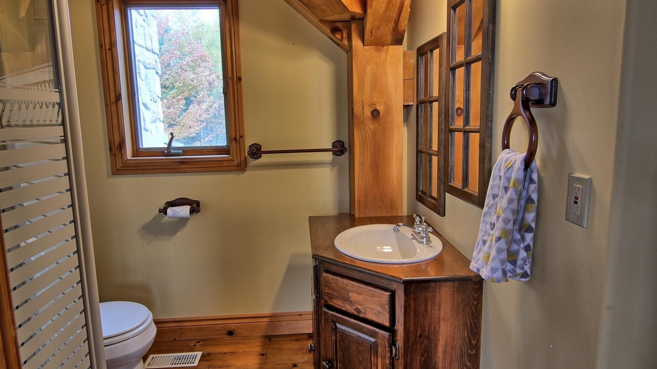 Photo of Bathroom in Terra Nova