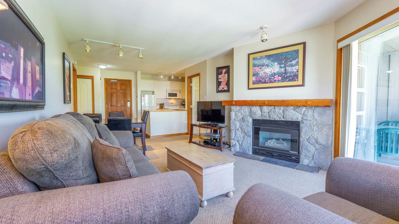 Photo of Livingroom in Upper Village