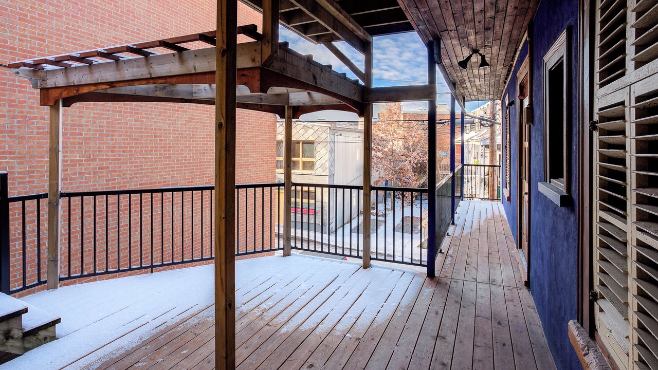 Photo of Patio Balcony in Centre-Ville