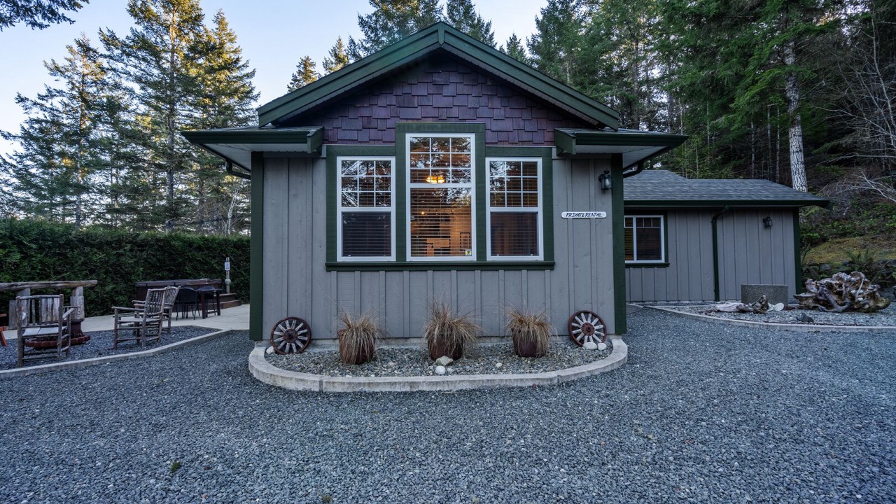 Photo of Outdoor in Metchosin